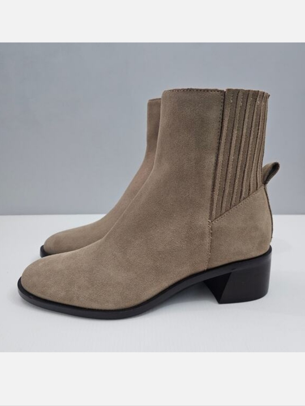Dolce Vita Linny H20 Waterproof Ankle Boot Womens 9.5 Truffle Brown Suede NEW